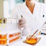 تاثیر عسل بر ایمنی بدن بر اساس جدیدترین تحقیقات پزشکی